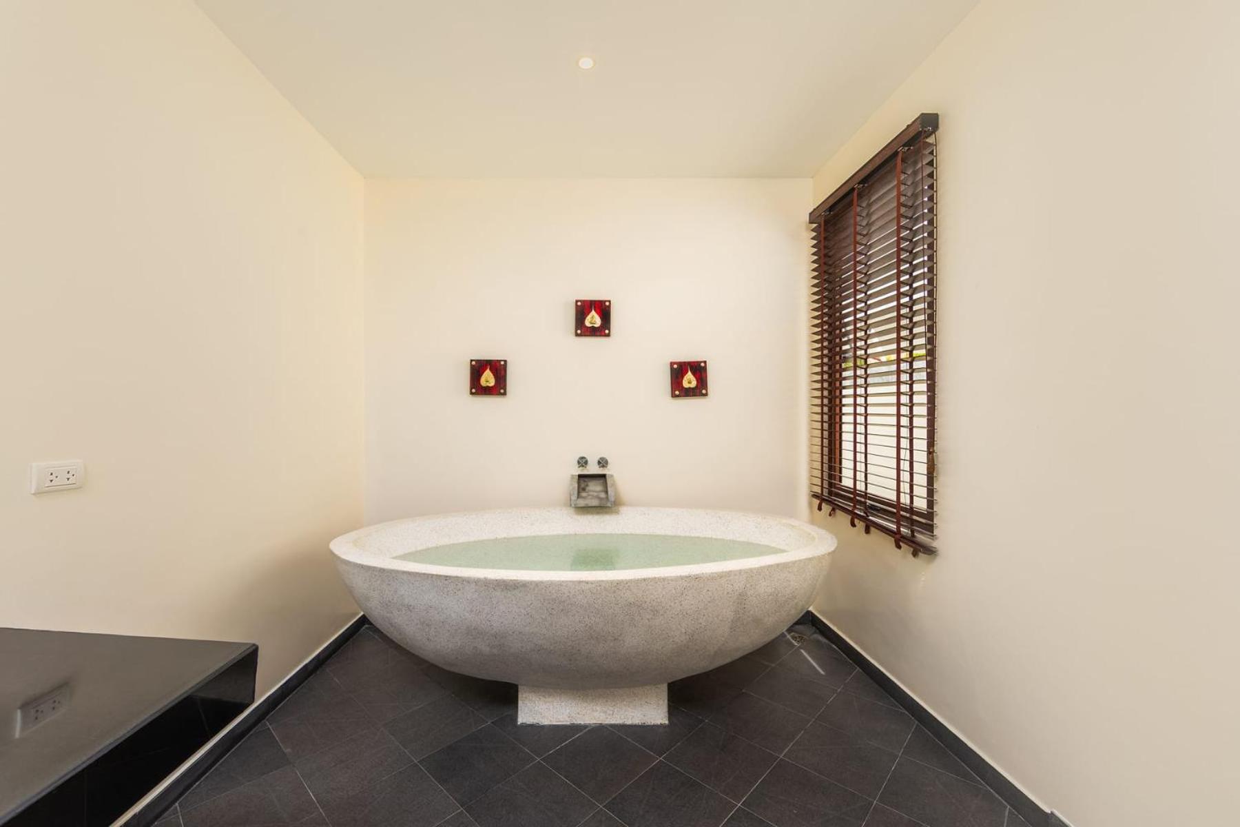Villa Iorangi| 3 Bedroom Private Pool Residence In Rawai Beach Eksteriør billede